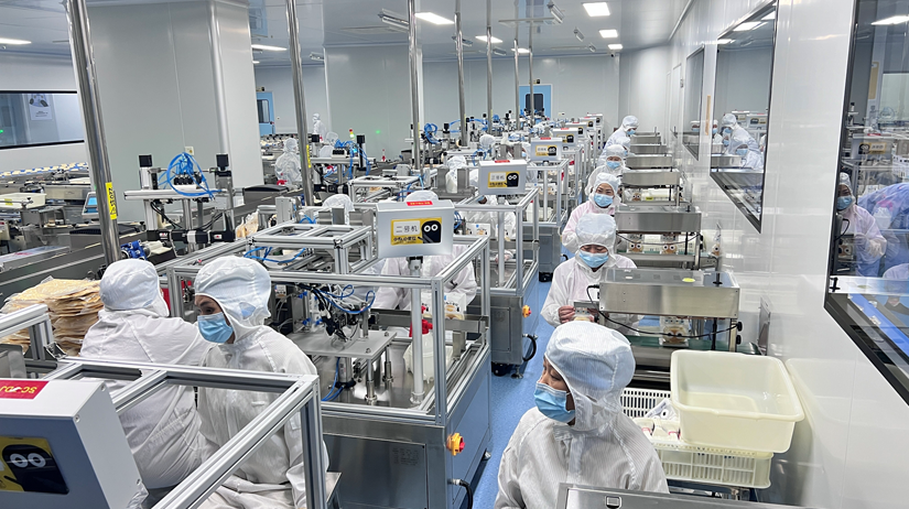 小白心里软7周年 营养用心，因爱柔软！以品牌管理服务守护初心